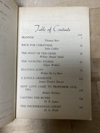 The Pocket Book of Mystery Stories
